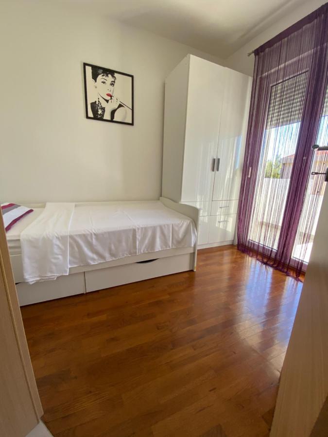 Apartman Mila Διαμέρισμα Kaštela Εξωτερικό φωτογραφία